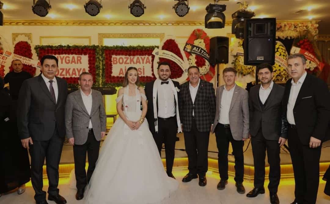 Dernek Kurucularımızdan Hayatı Bozkaya Bey'in Oğlunun düğünü